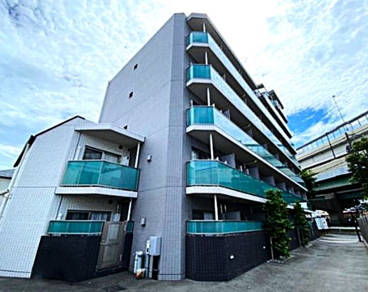 東京都杉並区下高井戸5(マンション)の賃貸物件の外観