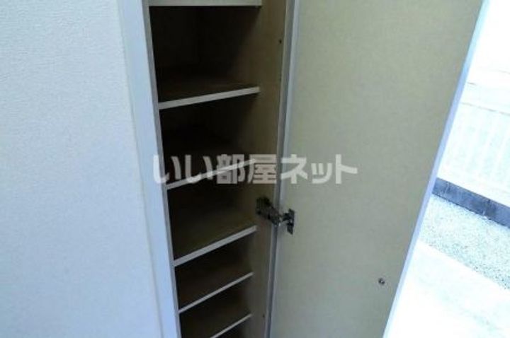 ローズヒルズマミの玄関