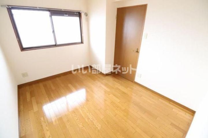 レピエス Aの内装