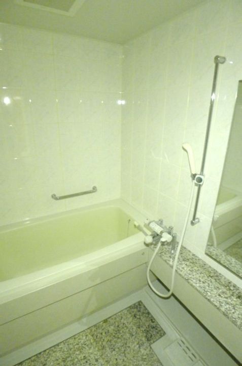 愛知県名古屋市中区上前津2(マンション)の賃貸物件の風呂