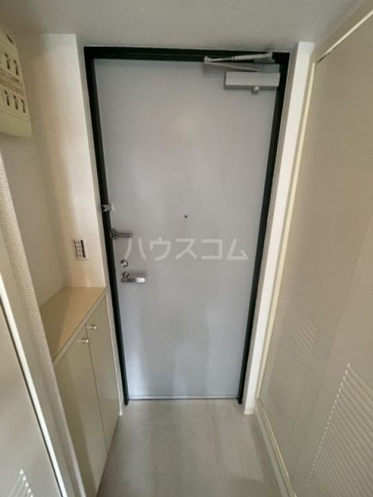 コスモハイム元住吉の玄関