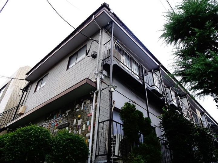 東京都渋谷区代々木4(アパート)の賃貸物件の外観