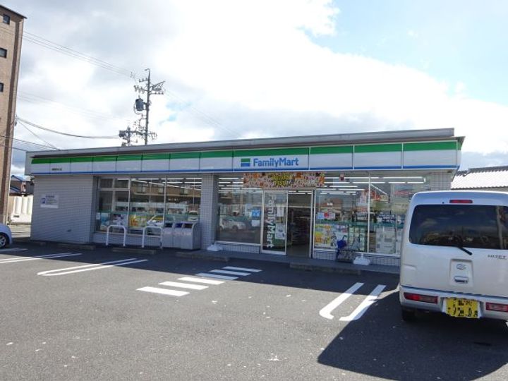 Y・Yシーサイドパレス壱番館の周辺