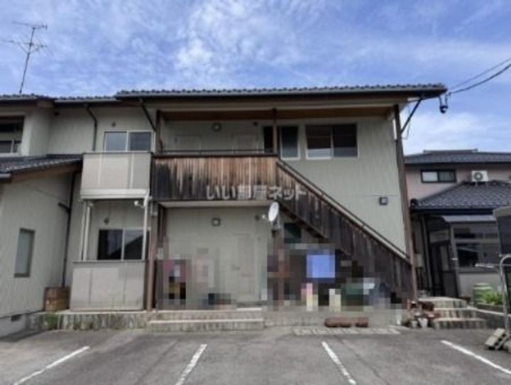 山内アパートの外観