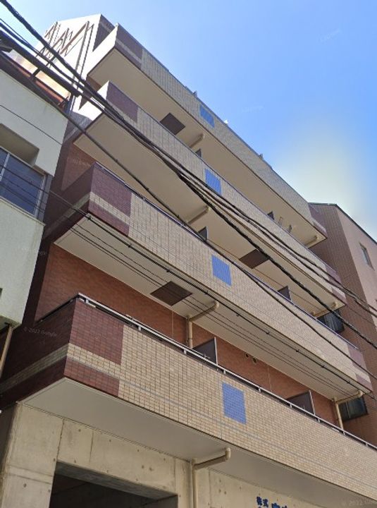 芝132金杉アパートメントの外観