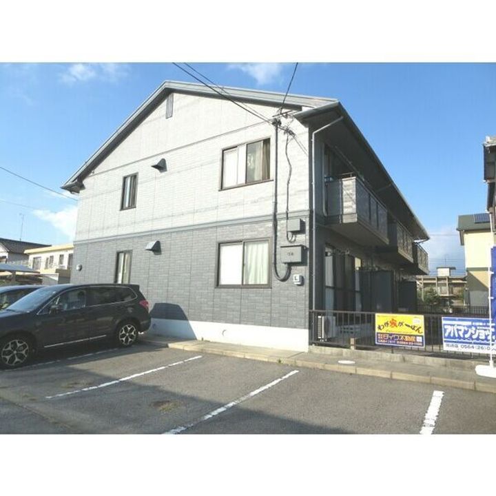マノウール SAKAEの内装