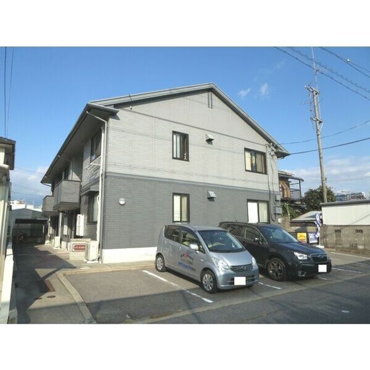 マノウール SAKAEの外観
