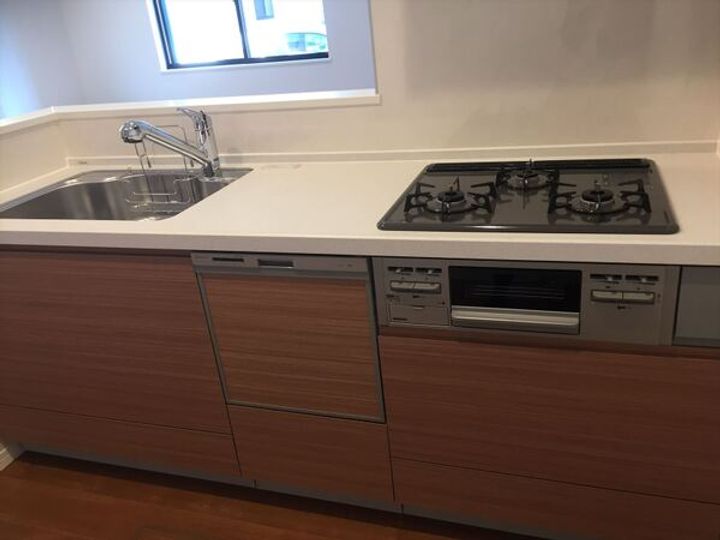 川島町住居のキッチン