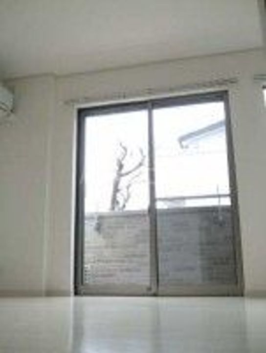 ベラフォレスタ上野毛の居間