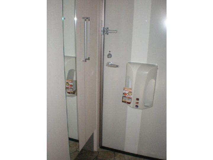 静岡県駿東郡長泉町下土狩(アパート)の賃貸物件の玄関