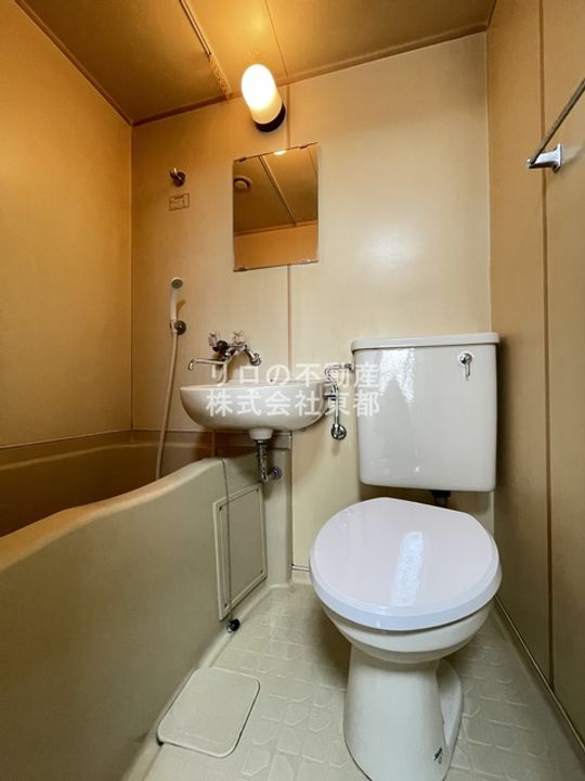 府中寺岡ビルの風呂