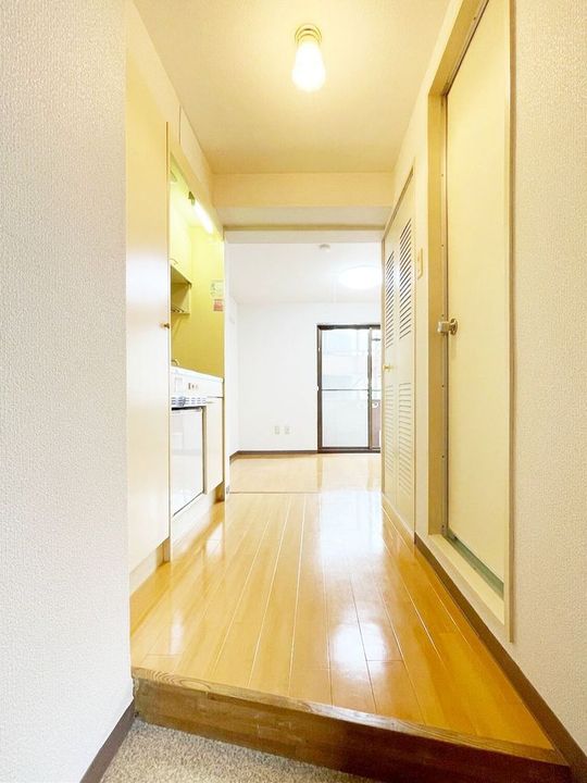 レスポワール世田谷上北沢IIIの玄関