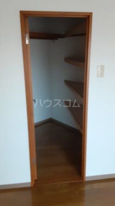 ビュー雷神の内装