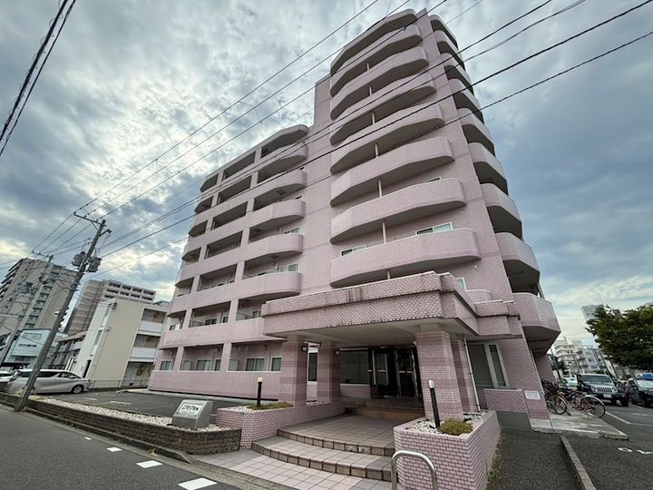 エクセリア駅南の外観