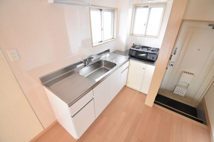群馬県前橋市下小出町1(アパート)の賃貸物件のキッチン