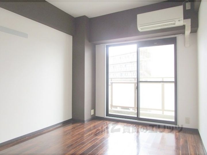 野路一番館の居間