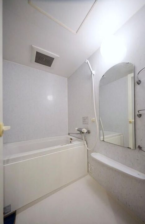 メゾン・ド・ヴィレ日本橋中洲の風呂