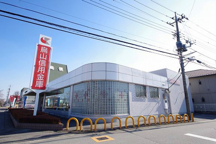 ロイヤル・鈴 Hの周辺