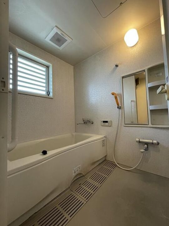 東京都世田谷区弦巻3(マンション)の賃貸物件の風呂