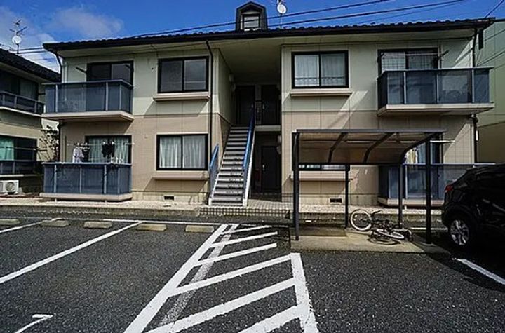 ラグナ・アロサールの外観