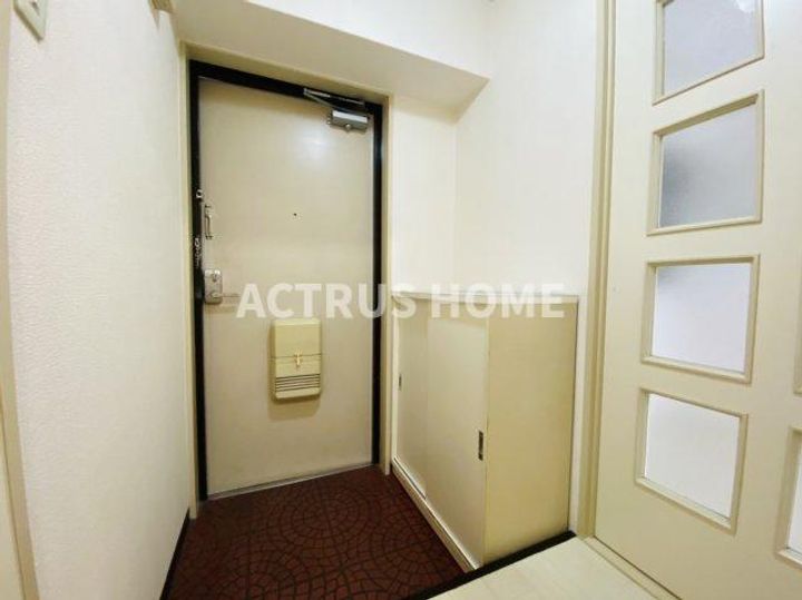 大阪府大阪市東住吉区杭全1(マンション)の賃貸物件の玄関