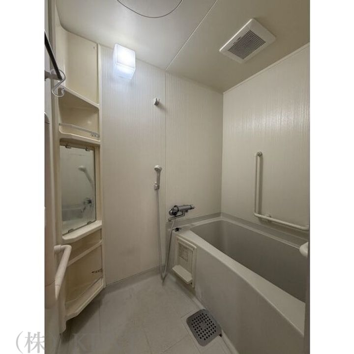 イリス宮の森の風呂