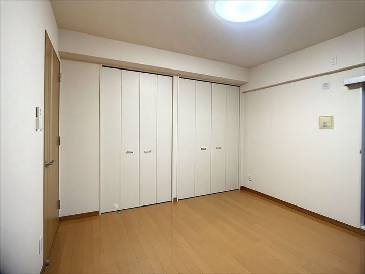 フォレスト金沢西泉の居間