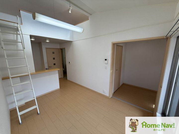 ブライトホルンの内装