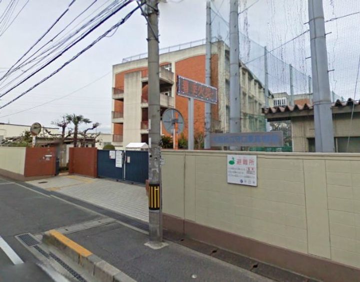 イロアス大日の周辺
