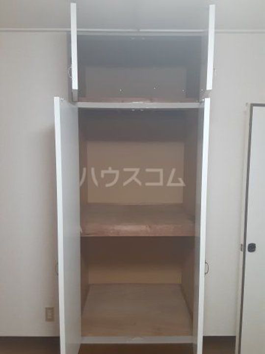 シンエイIIの内装