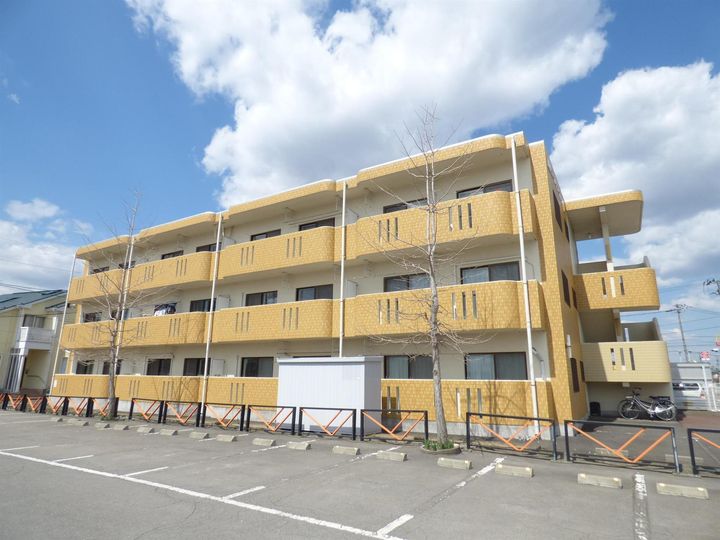 ゴールデンアルトの外観