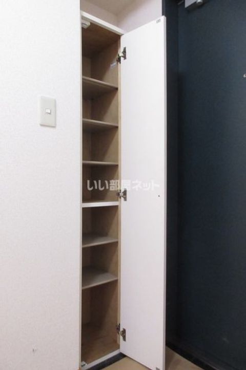 Flat郡山の玄関