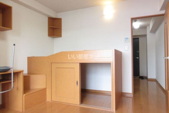 Flat郡山の居間
