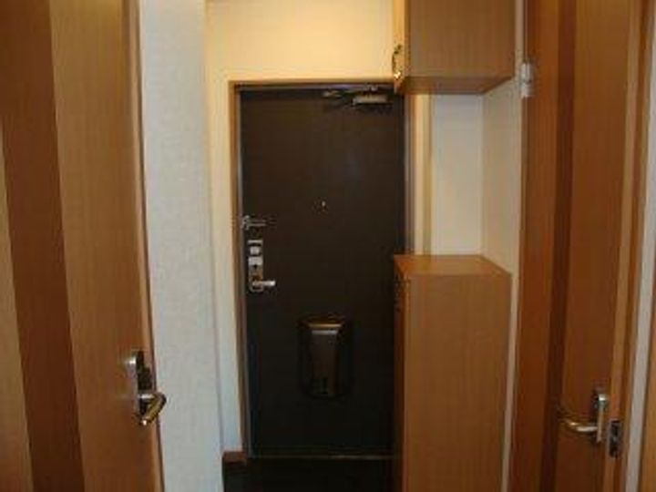 神奈川県座間市相模が丘5(マンション)の賃貸物件の玄関