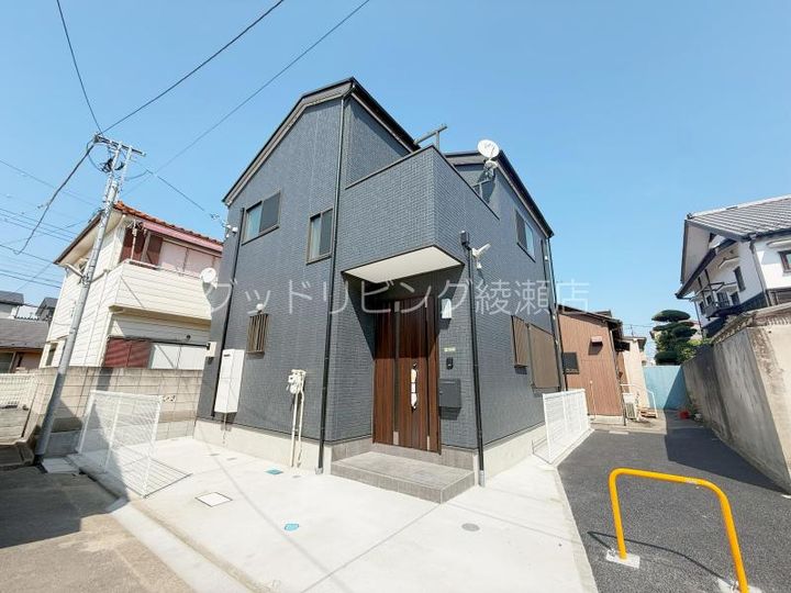 東京都足立区中央本町5(一戸建)の賃貸物件の外観