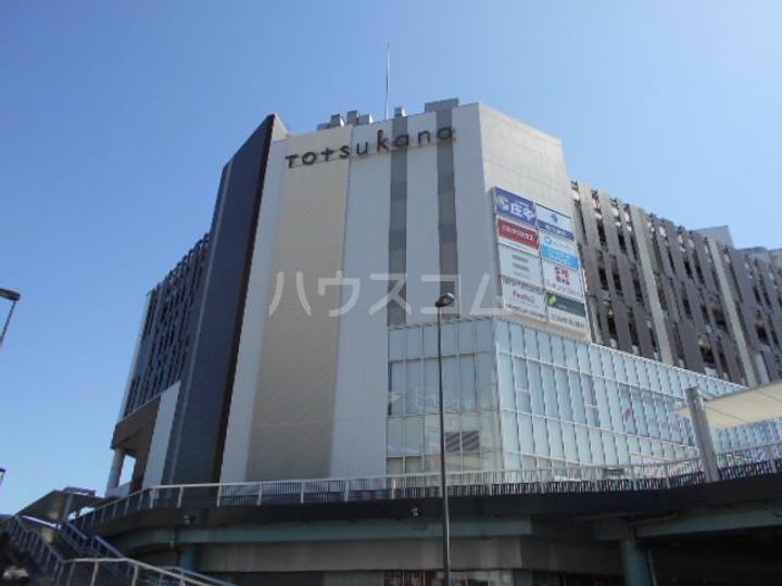 タートルストーンビルの周辺