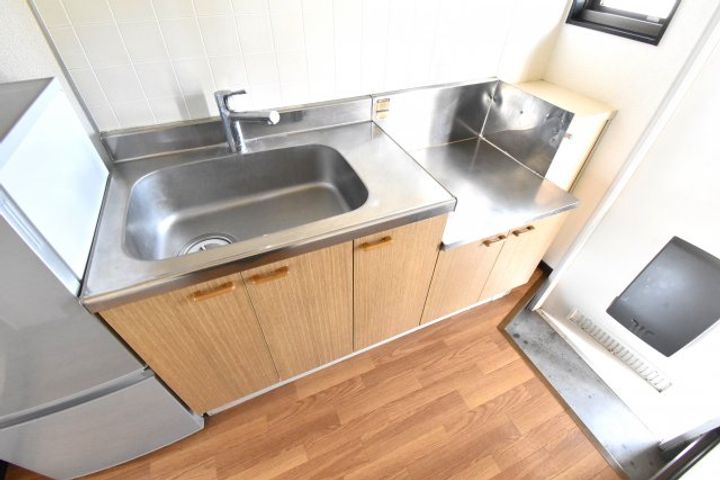 群馬県前橋市上小出町3(アパート)の賃貸物件のキッチン