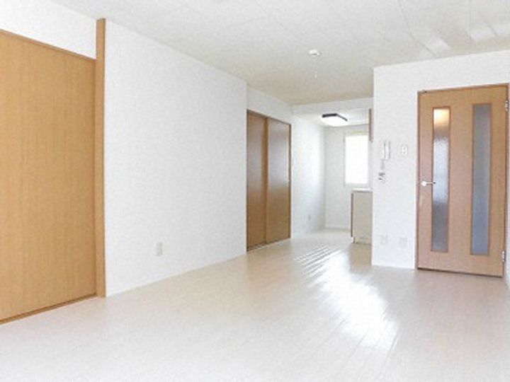 北海道札幌市中央区南十九条西7(マンション)の賃貸物件の居間