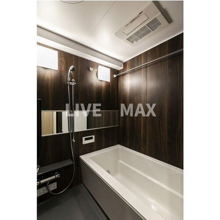 ドゥーエ月島IIの風呂