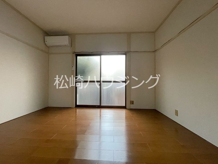 ビラ・ワンデルングの居間