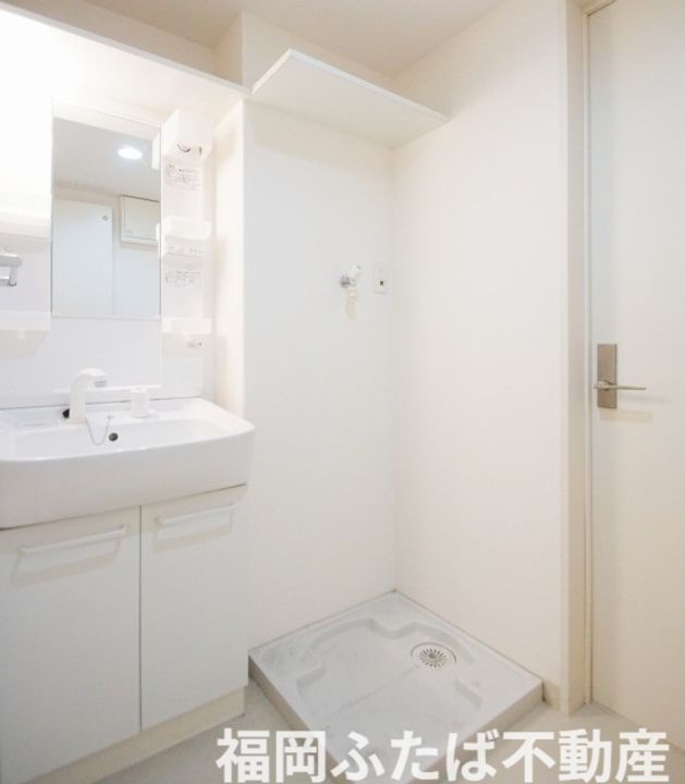 CB博多フランジェの内装