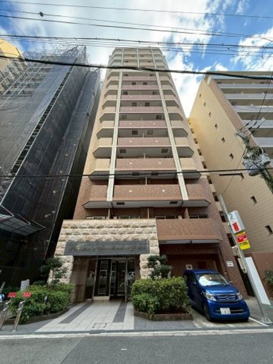 プレサンス中之島公園グラシアの外観