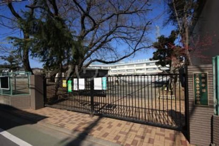 ハイムフレンドの周辺