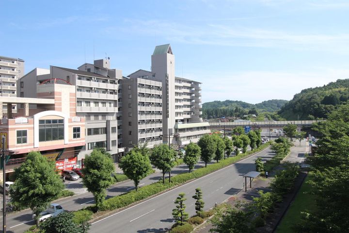 セラフィックビルの外観