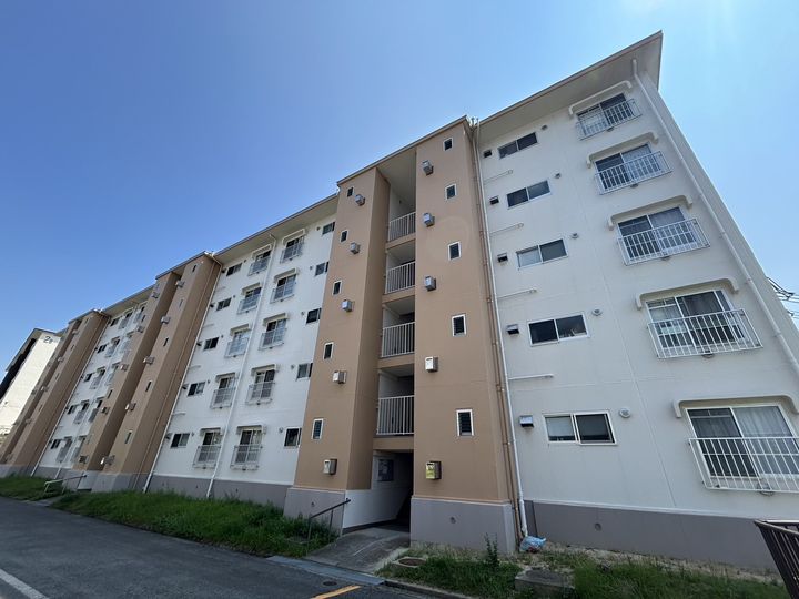 兵庫県神戸市垂水区青山台4(マンション)の賃貸物件の外観