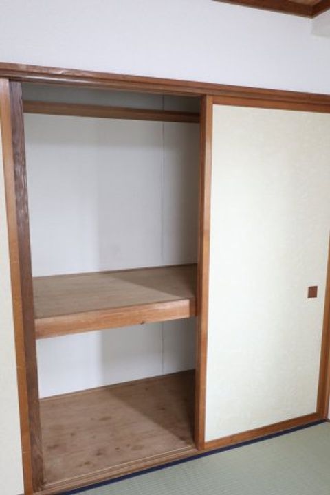 高木ビルの内装