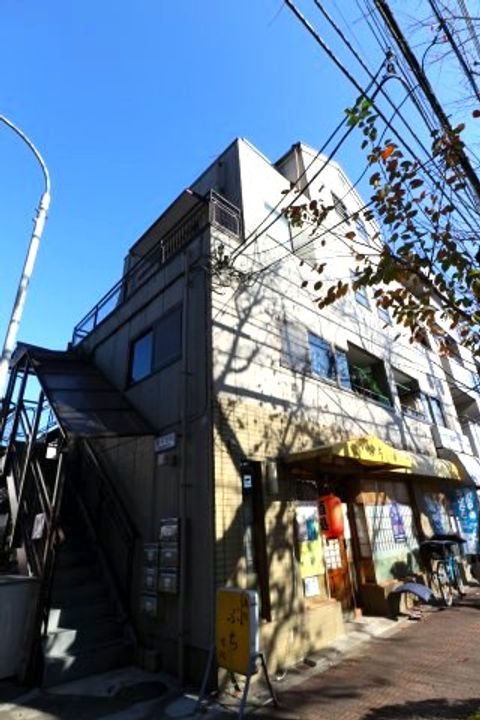 高木ビルの外観