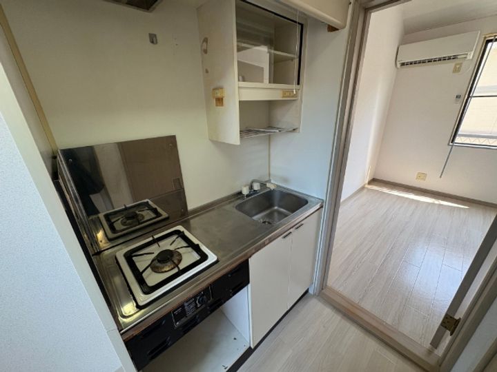 アーバンシティ中野栄のキッチン