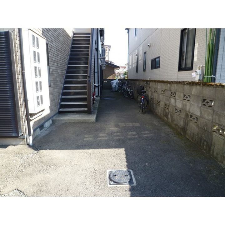 アーバンシティ中野栄の地図