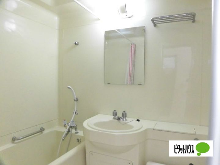 滝沢ヒルズ Bの内装